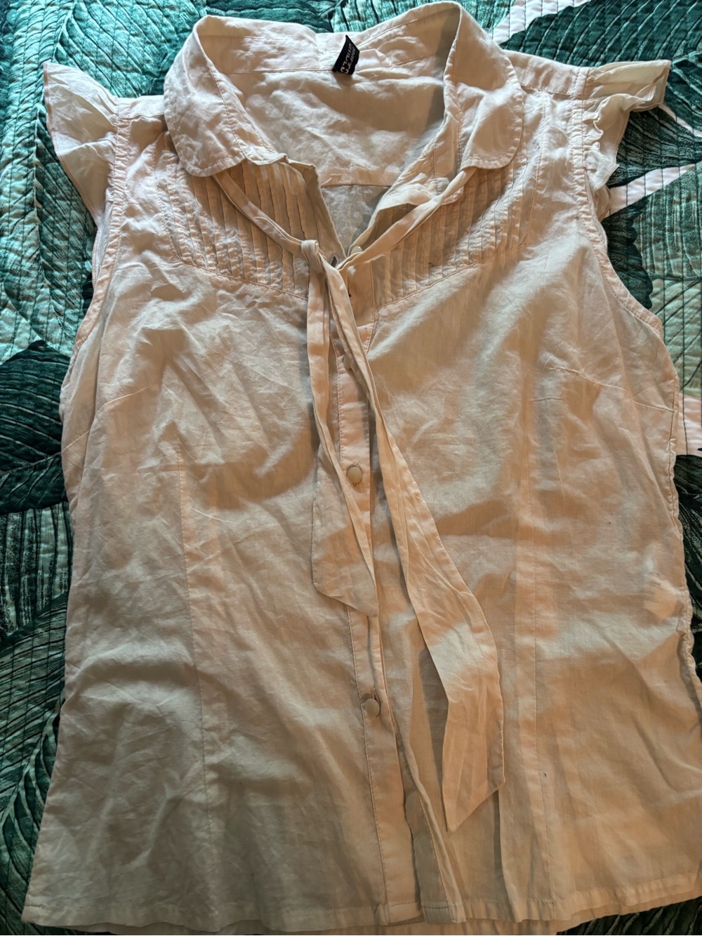 H&M Sleeveless Tie-Neck Blouse in Light Beige